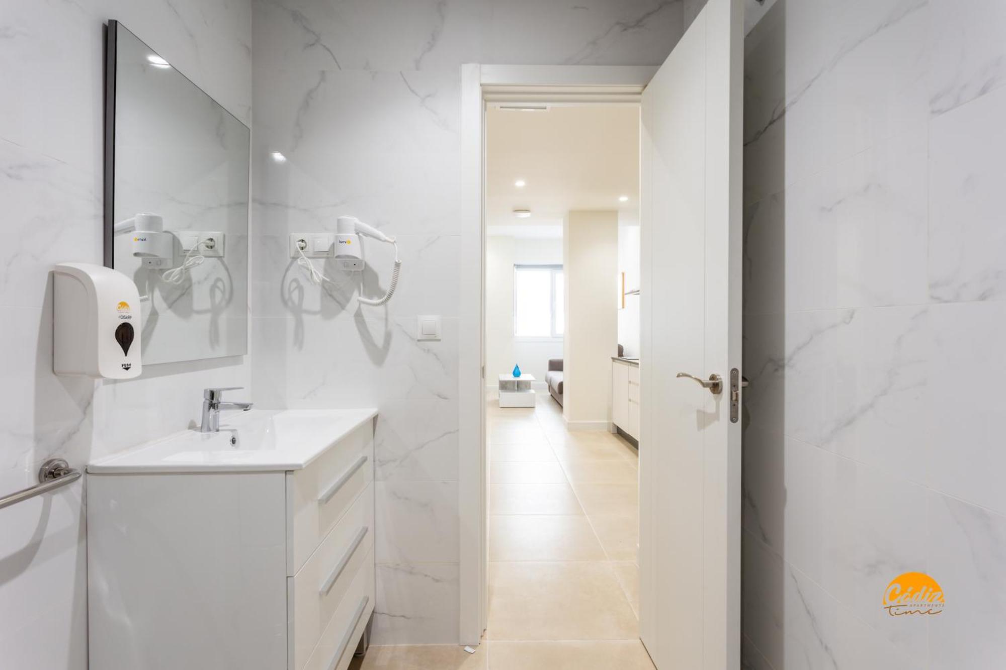 Delfin Azul By Cadiz Time Apartment Exterior photo
